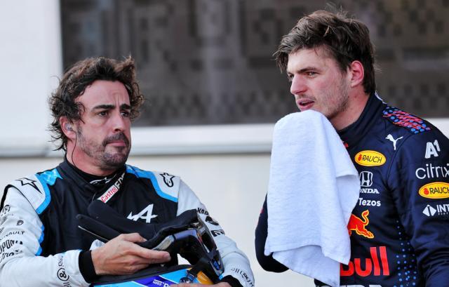 fernando-alonso-max-verstappen-baku-grand-prix-2021-planetf1.jpg